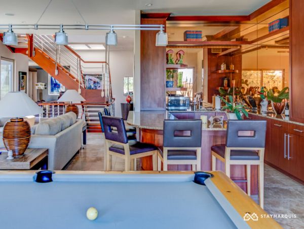 Hamptons Home 1020296