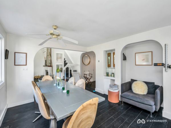 Hamptons Home 1020299