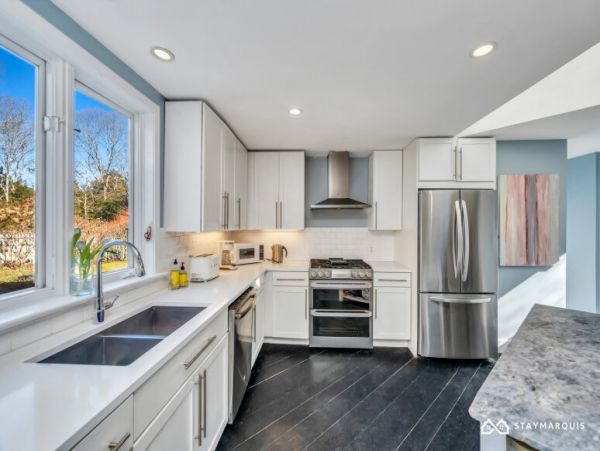 Hamptons Home 1020299