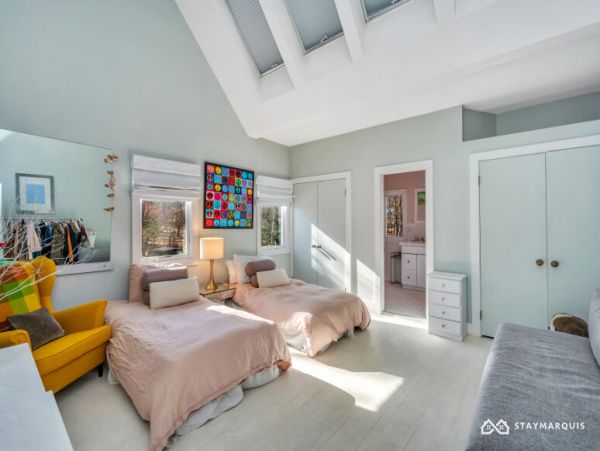 Hamptons Home 1020299