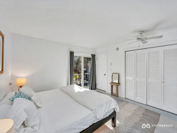 Hamptons Home 1020299