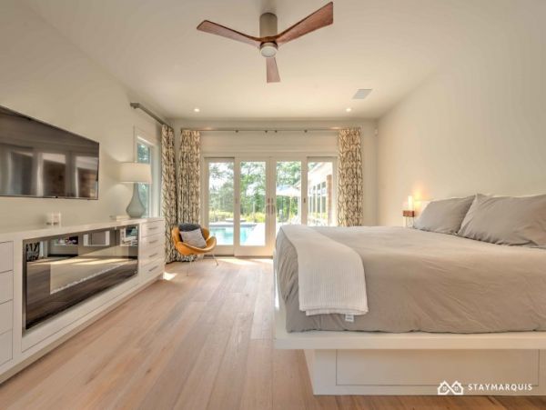 Hamptons Home 1020301