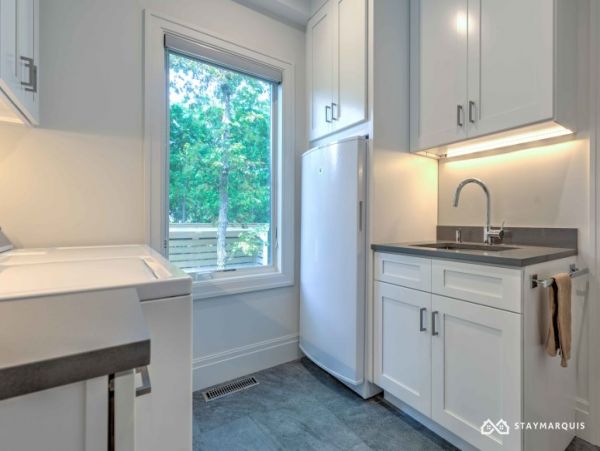 Hamptons Home 1020301