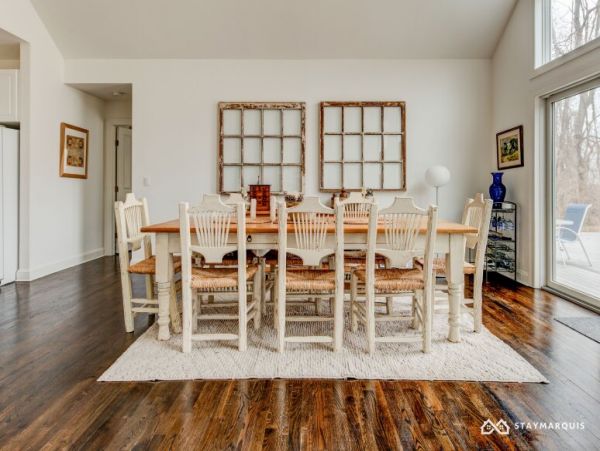 Hamptons Home 1020302