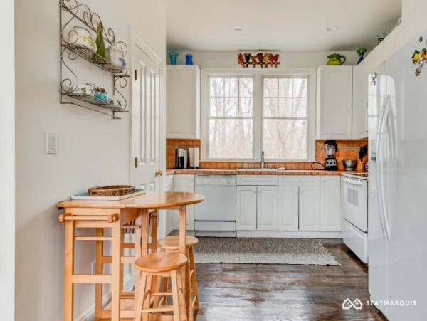 Hamptons Home 1020302
