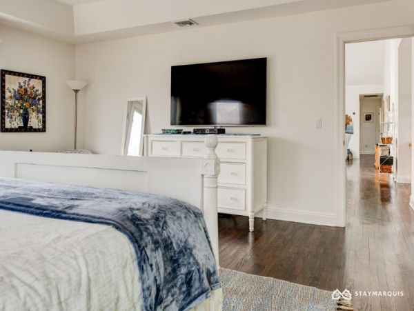 Hamptons Home 1020302