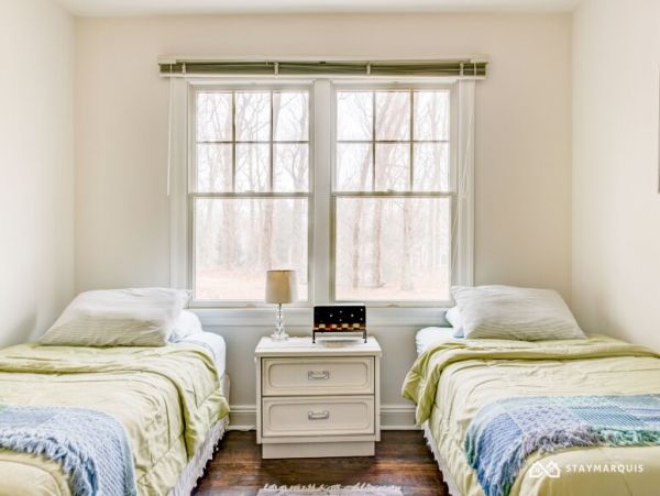 Hamptons Home 1020302