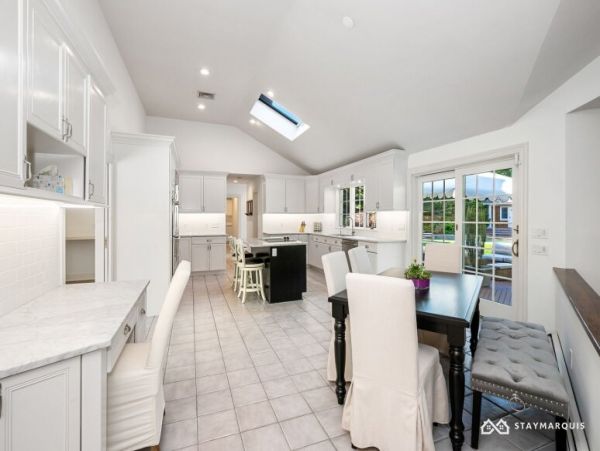 Hamptons Home 1020303