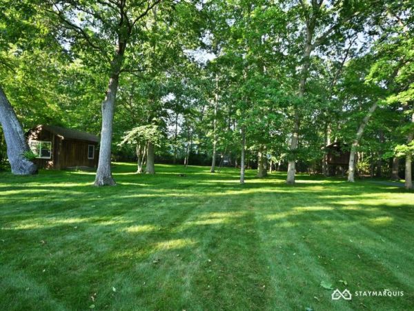 Hamptons Home 1020303