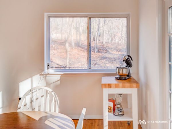 Hamptons Home 1020305