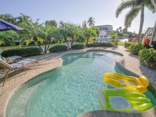 Waterfront Anna Maria Vacation Rental