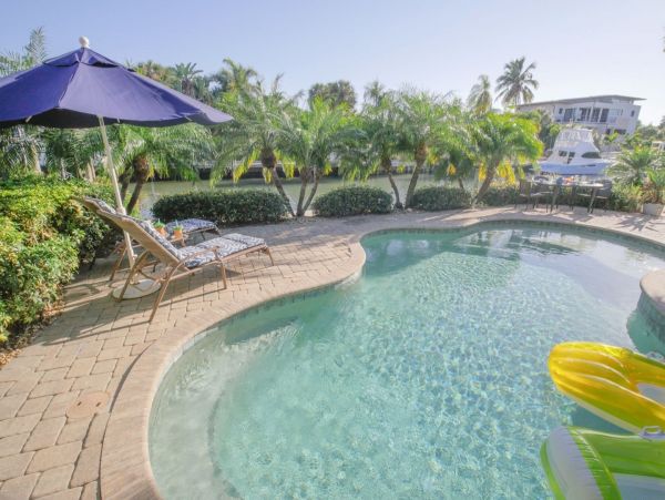 Waterfront Anna Maria Vacation Rental