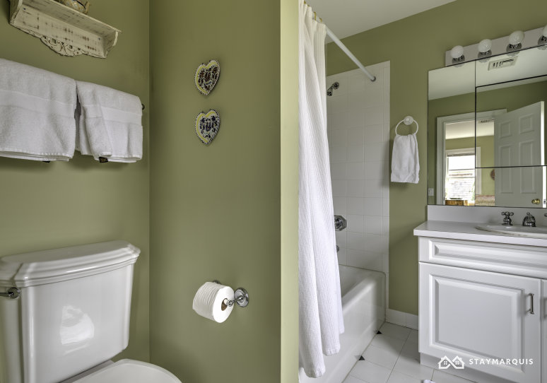 Hamptons Home 1020307