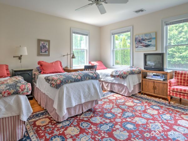 Hamptons Home 1020307