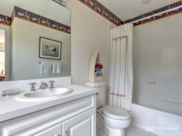 Hamptons Home 1020307