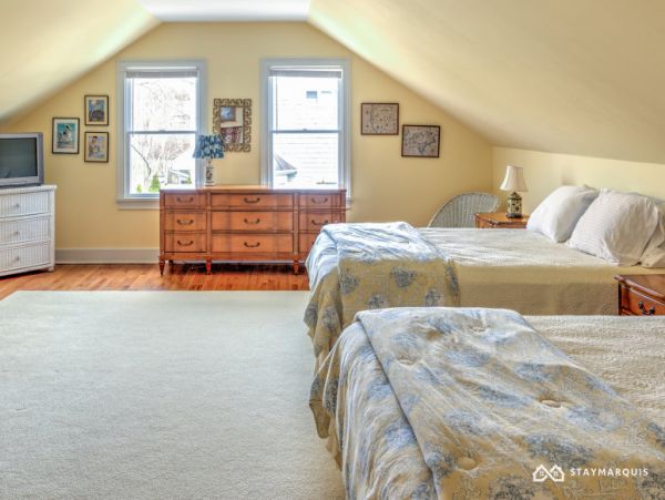 Hamptons Home 1020307