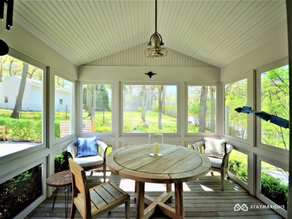 Hamptons Home 1020308