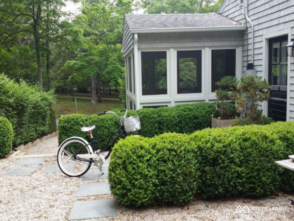Hamptons Home 1020308