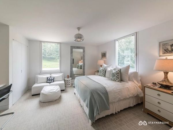 Hamptons Home 1020309