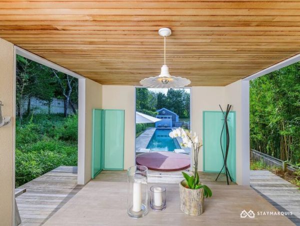 Hamptons Home 1020309
