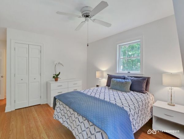 Hamptons Home 1020310