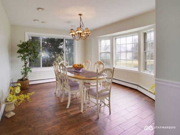 Hamptons Home 1020311