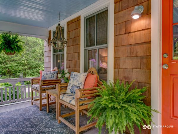 Hamptons Home 1020312