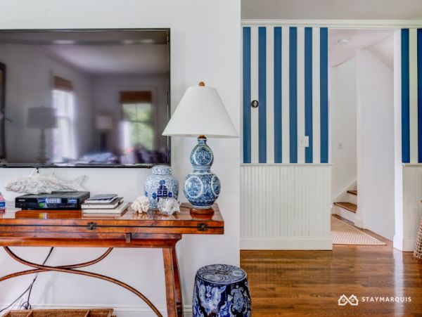 Hamptons Home 1020312
