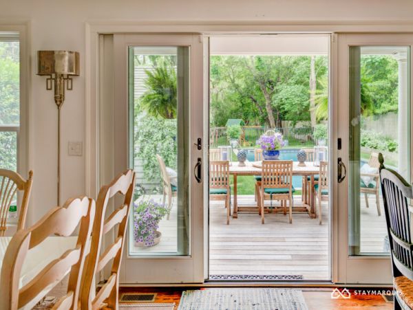 Hamptons Home 1020312
