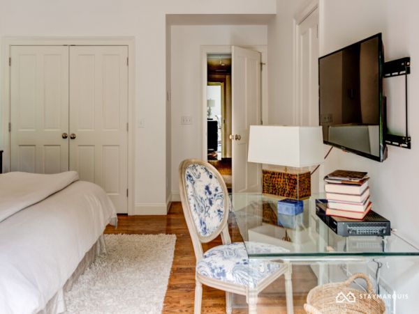 Hamptons Home 1020312