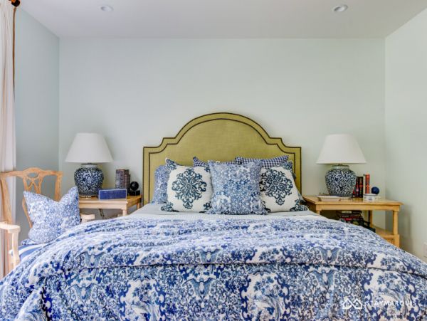 Hamptons Home 1020312