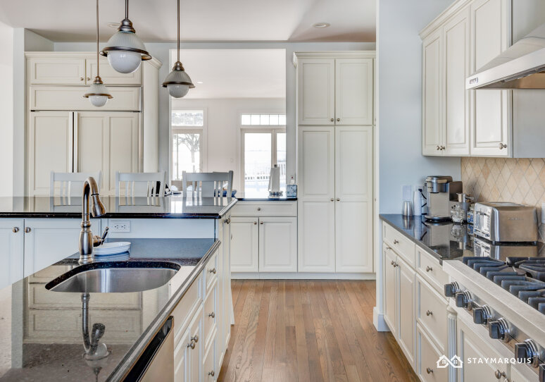 Hamptons Home 1020313