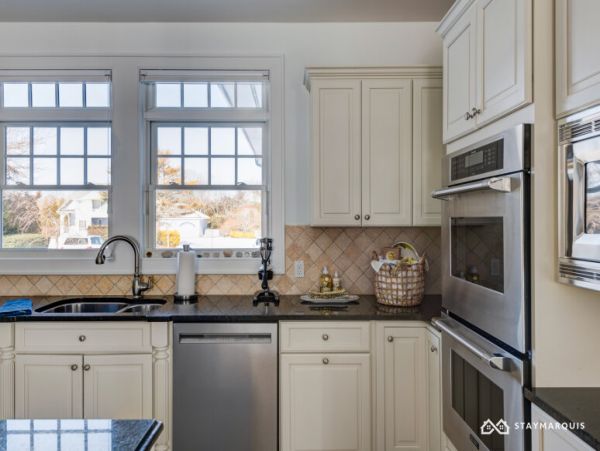 Hamptons Home 1020313