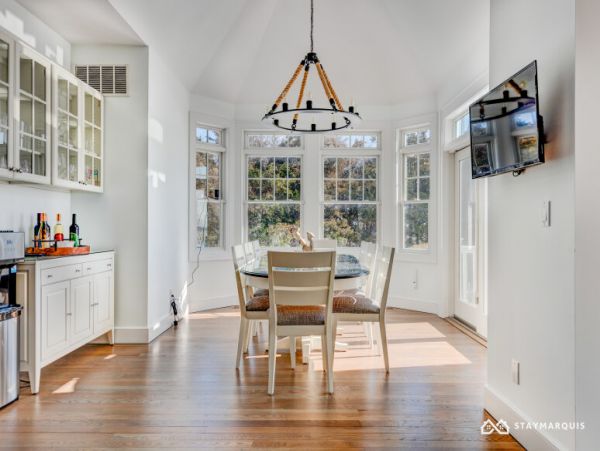 Hamptons Home 1020313
