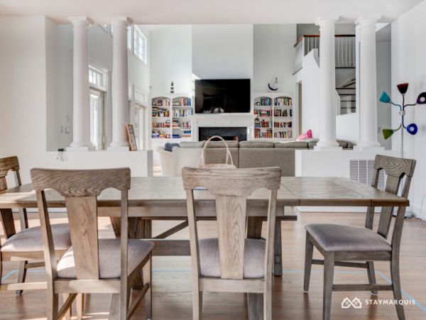 Hamptons Home 1020313