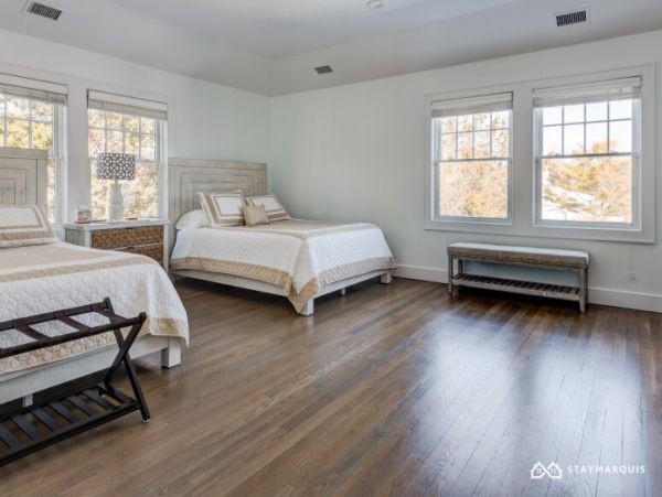 Hamptons Home 1020313