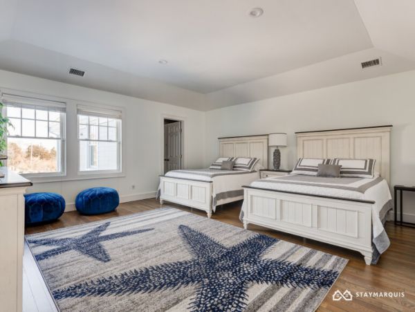 Hamptons Home 1020313
