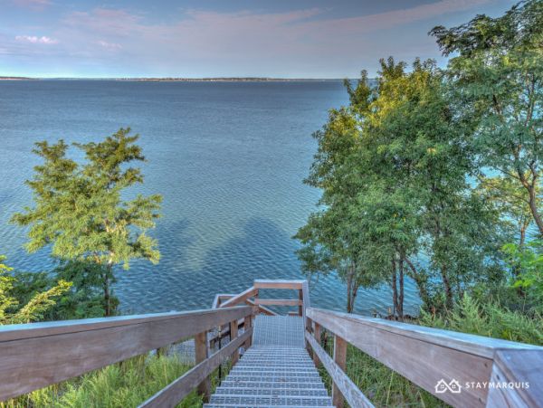 Hamptons Home 1020314