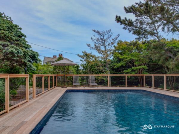 Hamptons Home 1020315