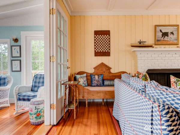 Hamptons Home 1020315