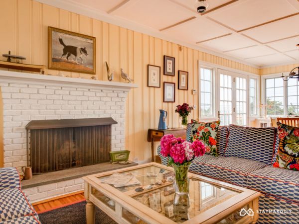Hamptons Home 1020315