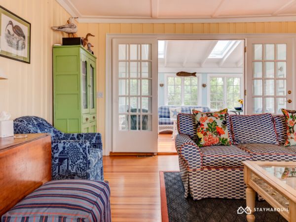 Hamptons Home 1020315