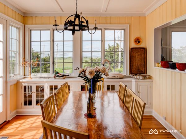 Hamptons Home 1020315