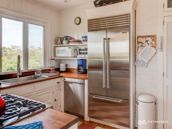 Hamptons Home 1020315