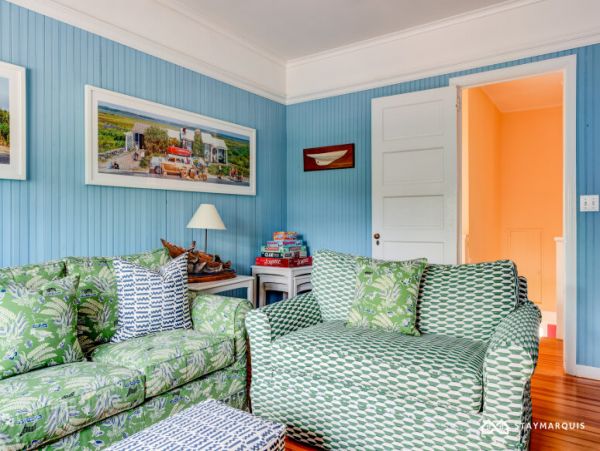Hamptons Home 1020315