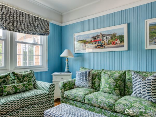 Hamptons Home 1020315