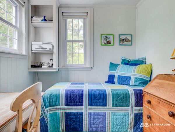 Hamptons Home 1020315