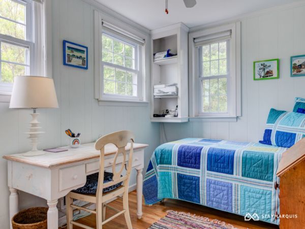Hamptons Home 1020315