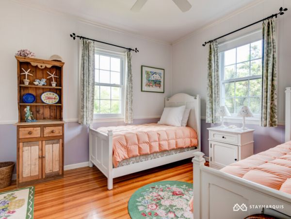 Hamptons Home 1020315