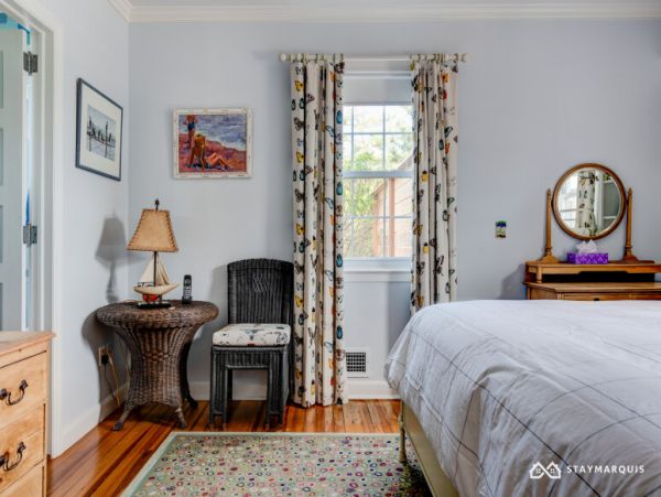 Hamptons Home 1020315